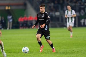 开云体育-罗马诺：施密德今夏可能离开不来梅，多家意甲球队对球员兴趣浓厚