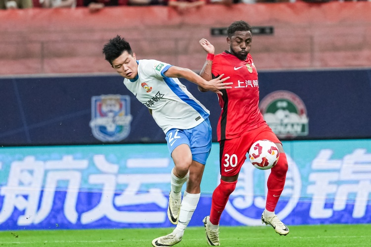 网页版登录入口-曾爆料杨希加盟深圳，博主解释：经纪公司操作方式难让人认同